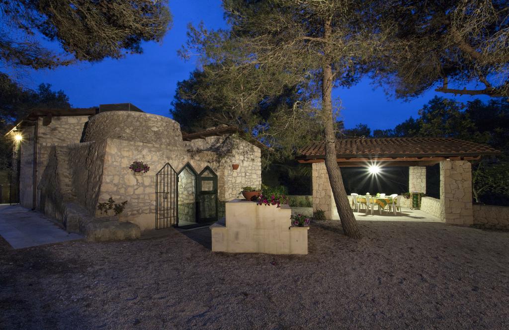 Trullo In The Wood Villa Nardò Exterior foto